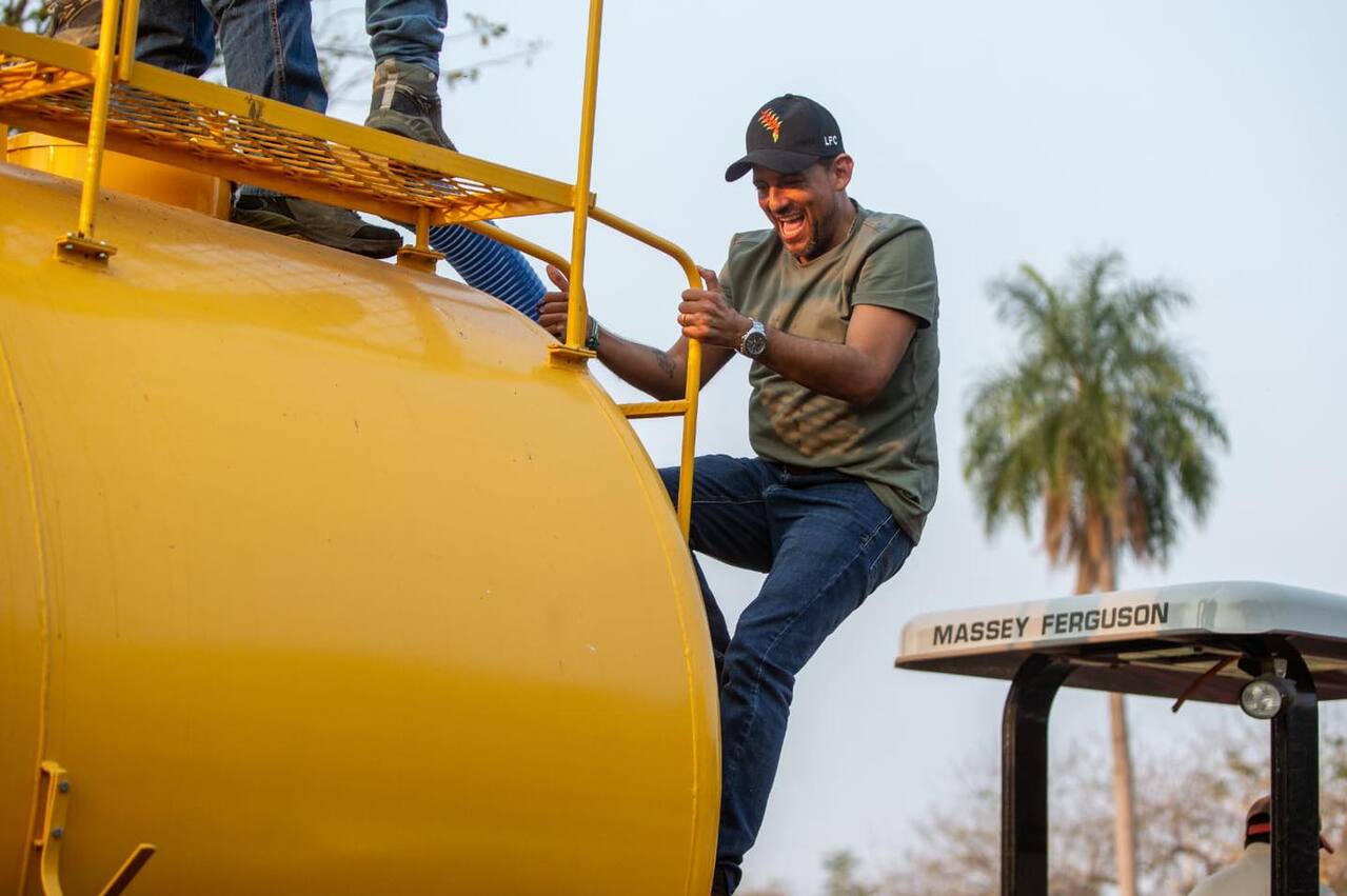 Camacho solo hizo un asfalto en San Matías, un tendido eléctrico y equipó a bomberos en año y medio de gestión