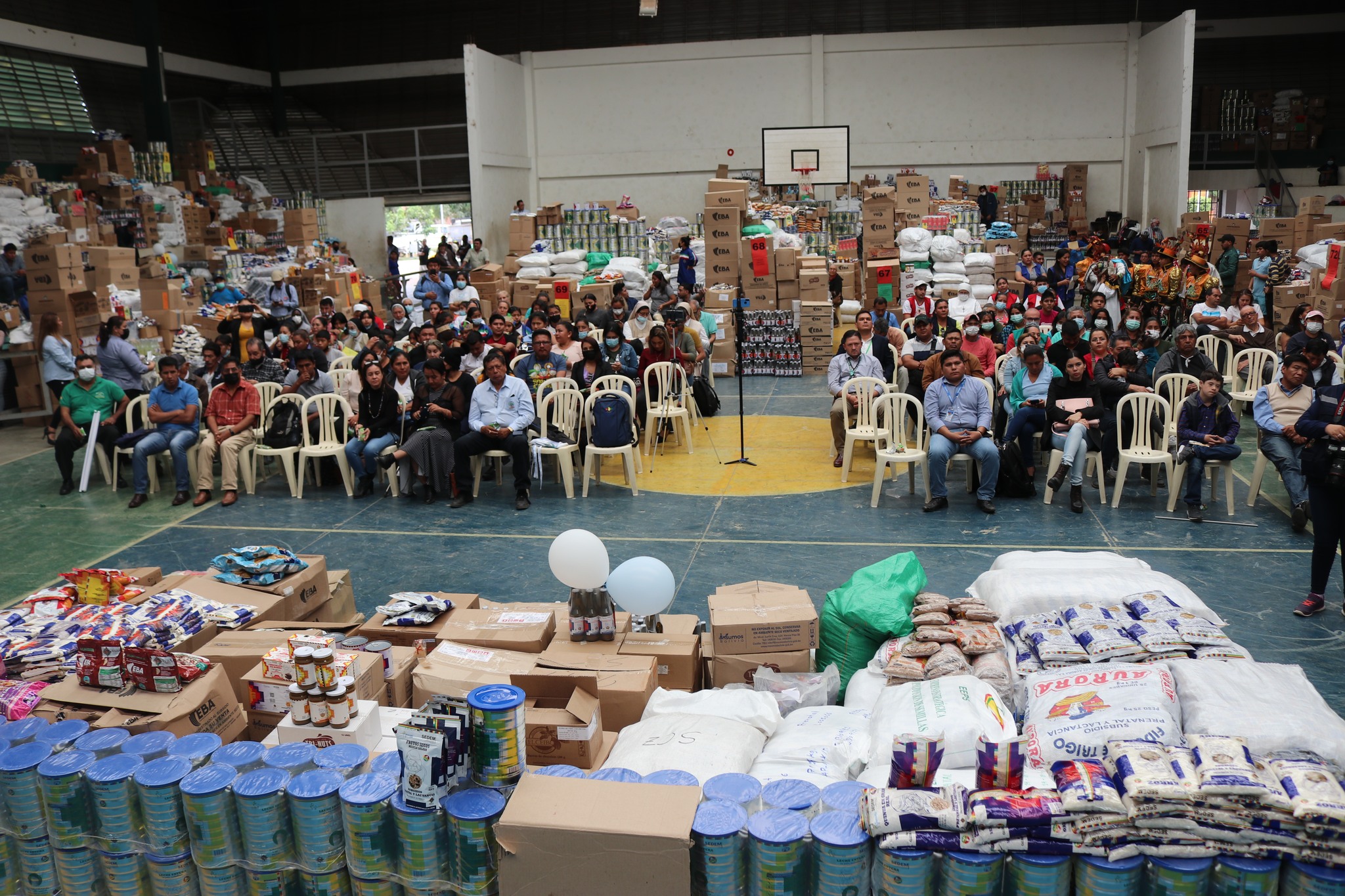 Municipios cruceños reciben productos rezagados de subsidios prenatal y lactancia