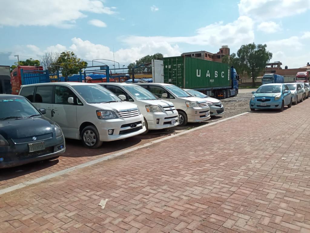 Aduana comisa 16 motorizados ilegales valuados en Bs 2,2 millones en Cochabamba