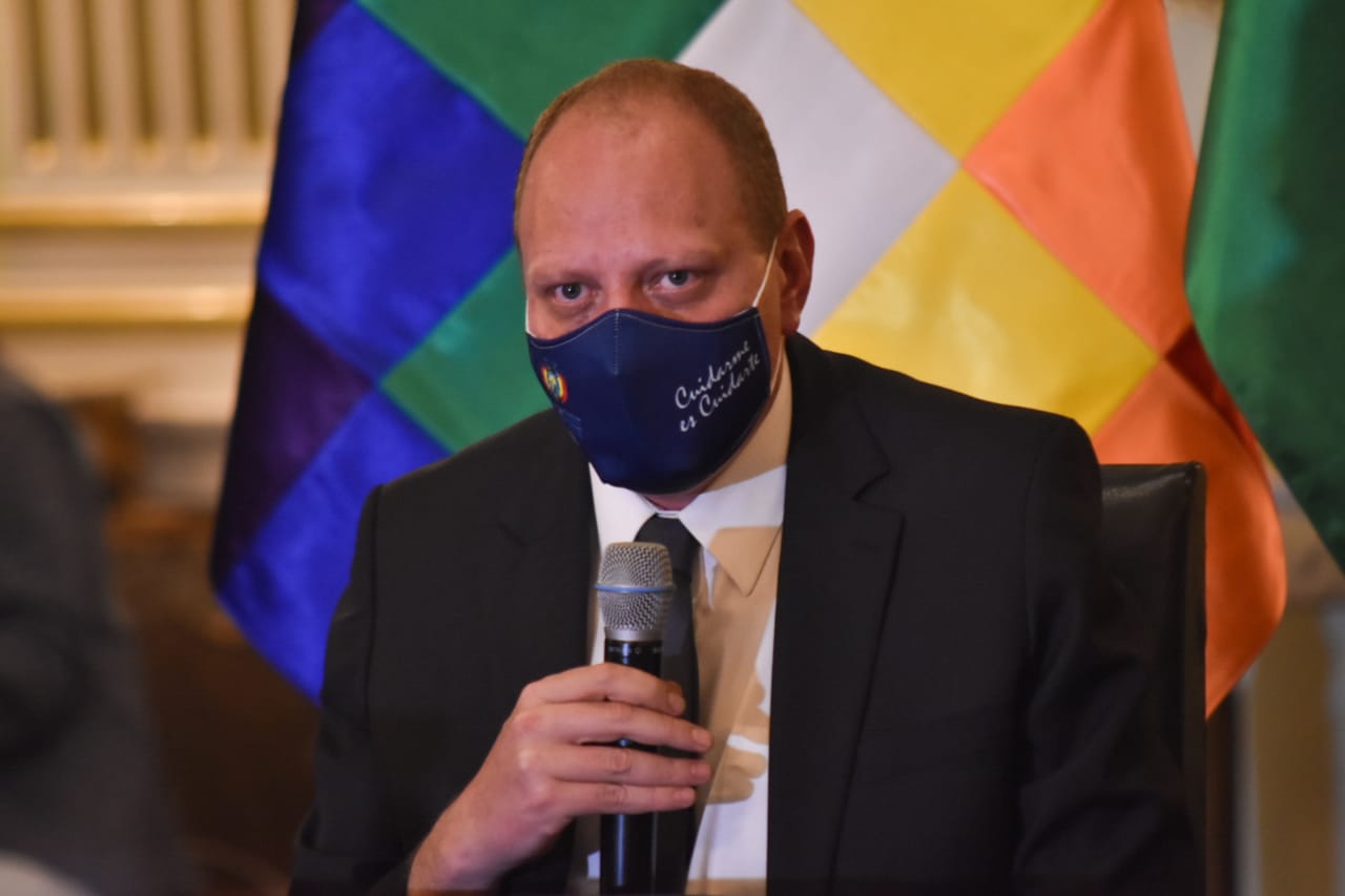 Bolivia, Perú, Colombia y El Salvador son los primeros países seleccionados para recibir vacunas