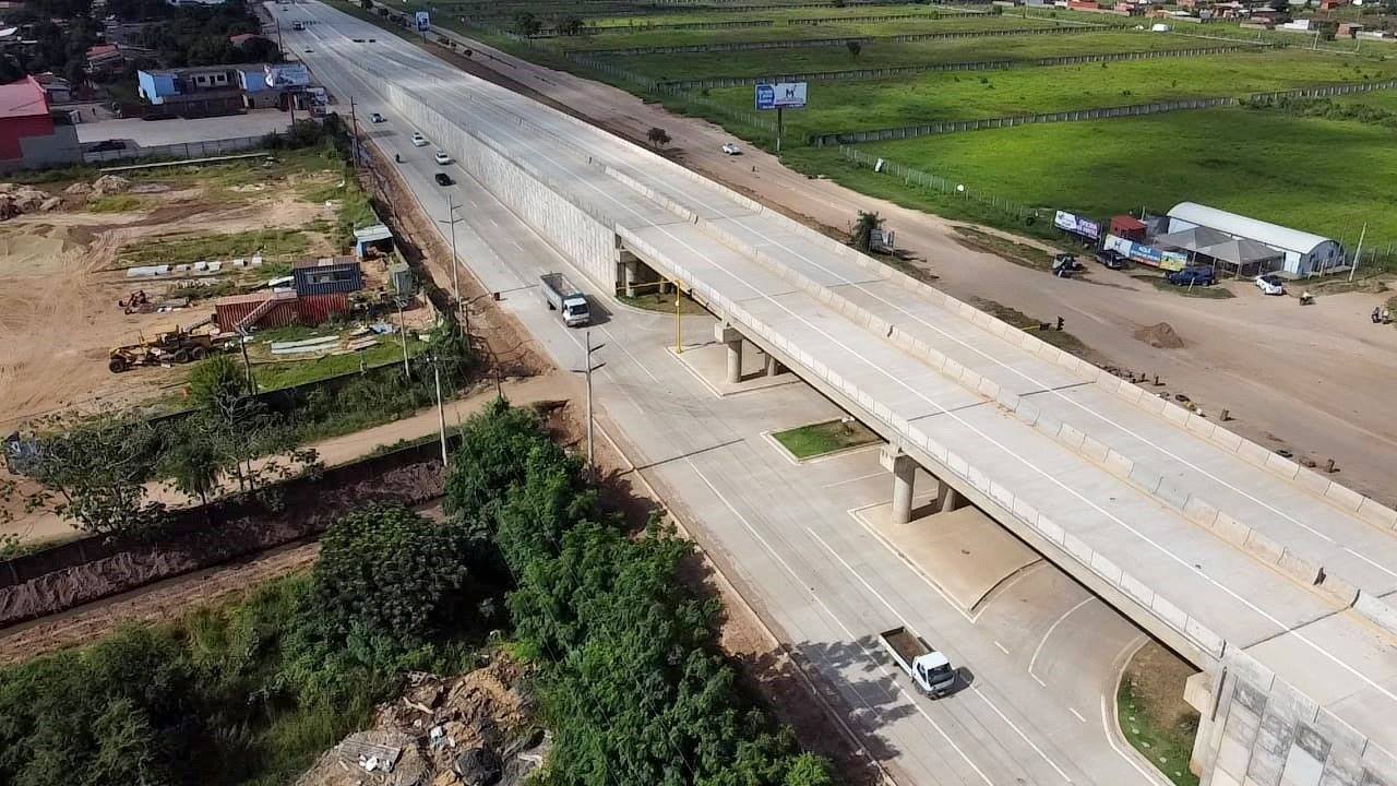 IBCE: Es posible que la economía boliviana alcance el crecimiento de 4,7% por el nivel de la inversión pública