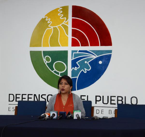 Defensoría insta a los cocaleros de Adepcoca a buscar un espacio de unidad y deponer intereses personales