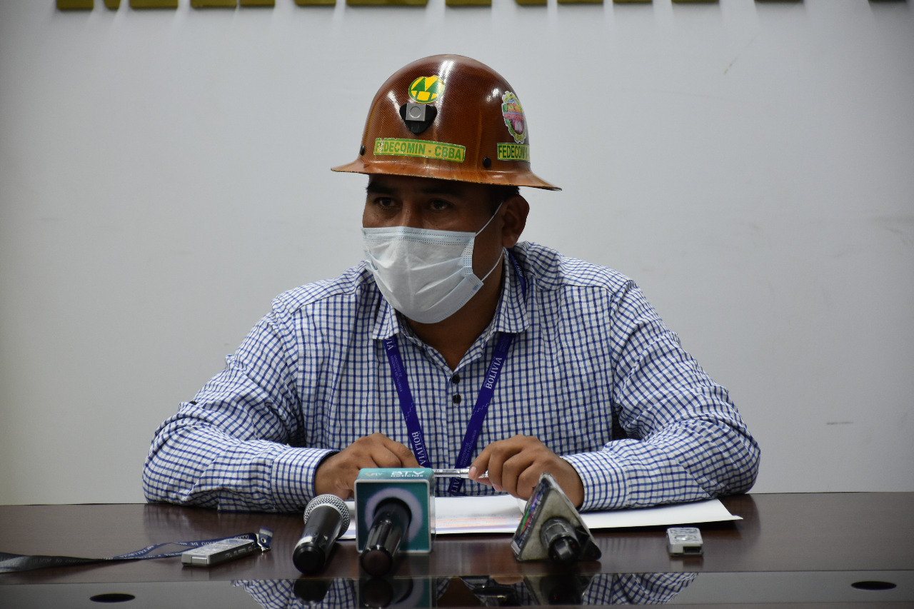 Aclaran que el Gobierno atiende las necesidades de las cooperativas mineras