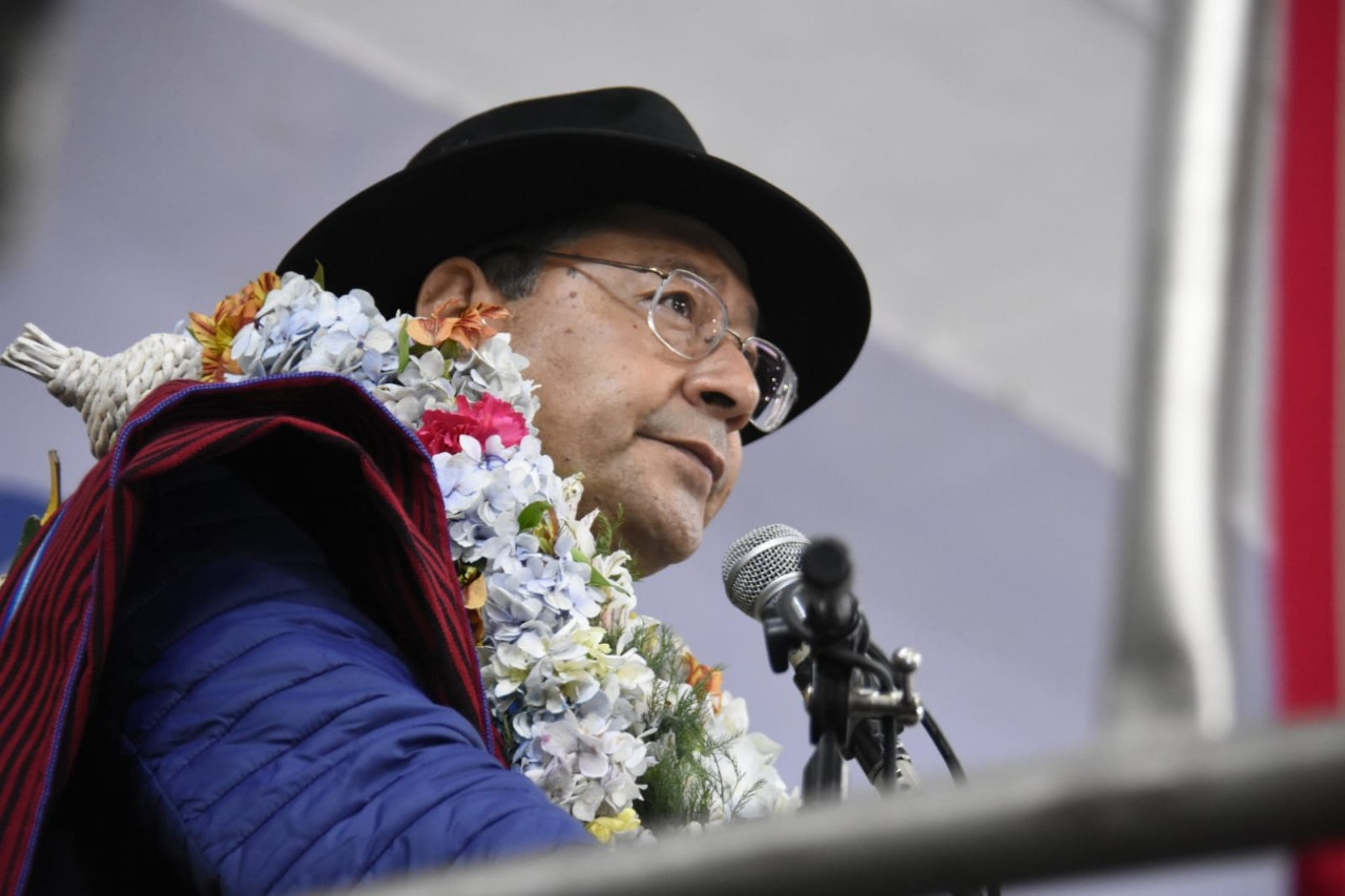 Presidente inaugura la “Cumbre Económica” en La Paz con el planteamiento de industrializar la producción en el norte del departamento (amplia)