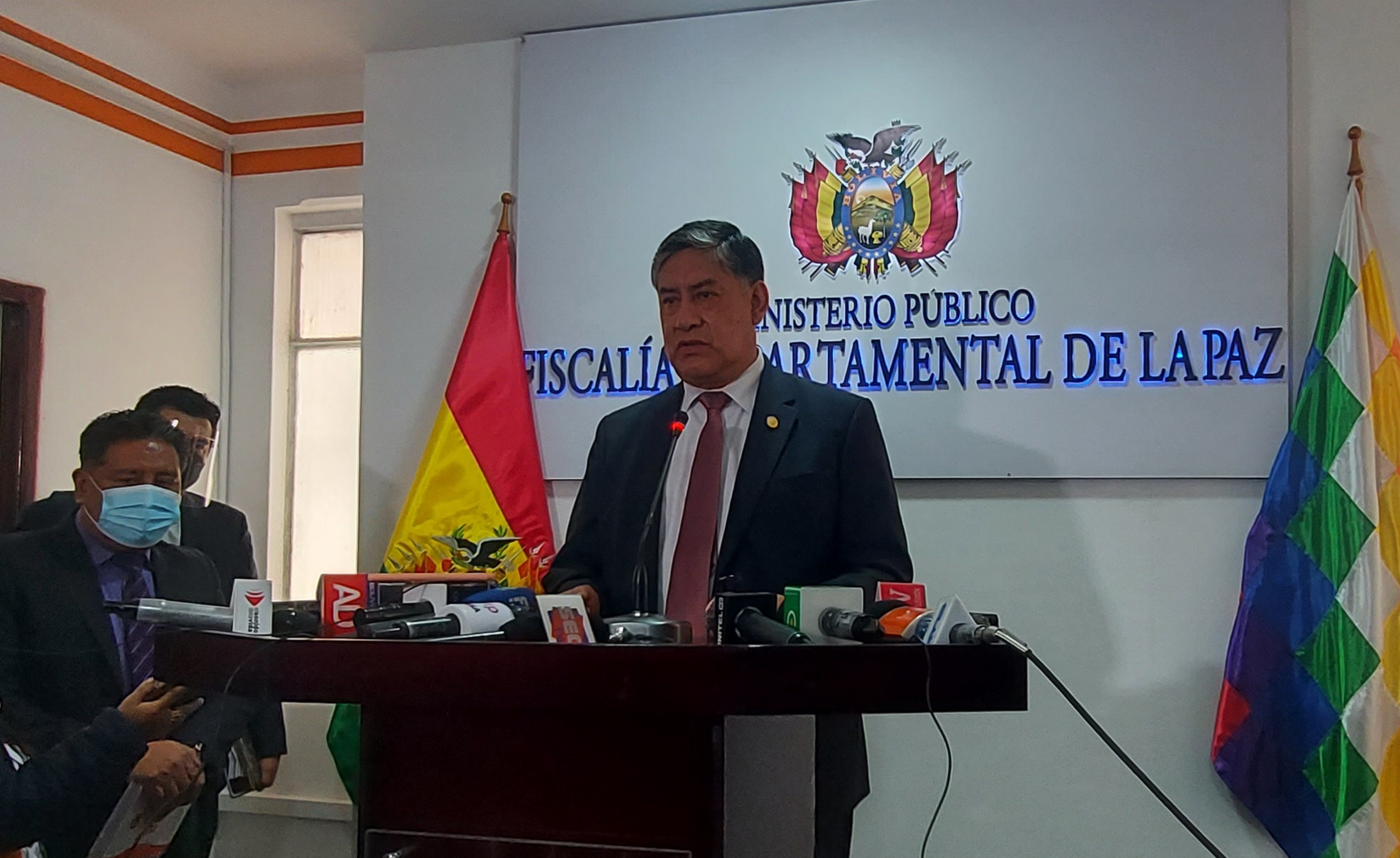 Fiscalía anuncia investigación de “vuelos irregulares” que realizó Jeanine Áñez a Brasil