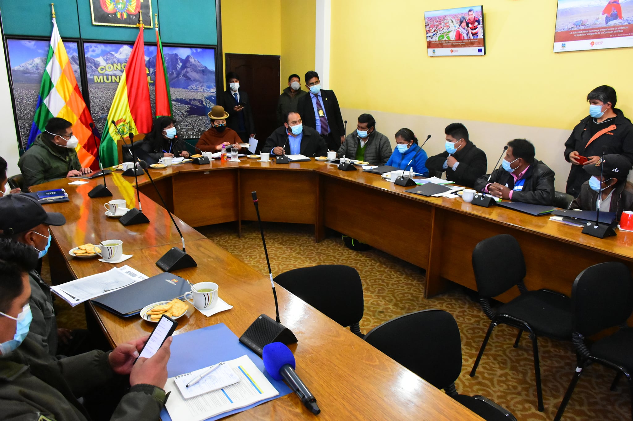 Viceministerio de Seguridad Ciudadana y concejales de El Alto buscan reactivar el sistema Bol-110