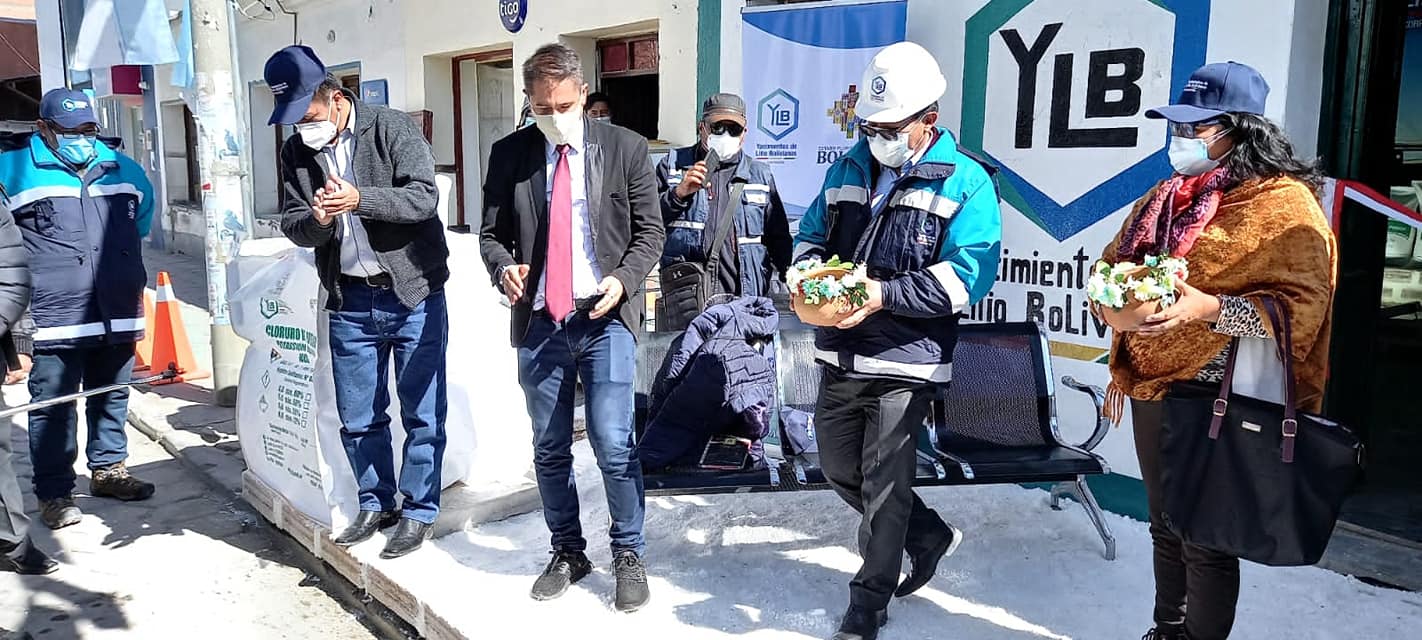 YLB abre primer punto de venta de cloruro de potasio y carbonato de litio en Uyuni