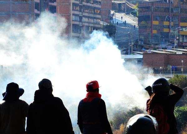 FELCC aprehende a tres personas tras los conflictos de Adepcoca en La Paz