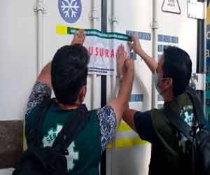 Santa Cruz: Senasag decomisa cuatro toneladas de productos alimenticios vencidos y adulterados