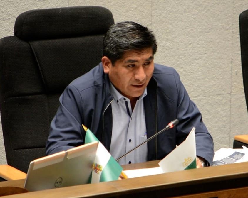 Huanca califica de “fracaso total” el intento de paro y exhorta a seguir trabajando para fortalecer la economía