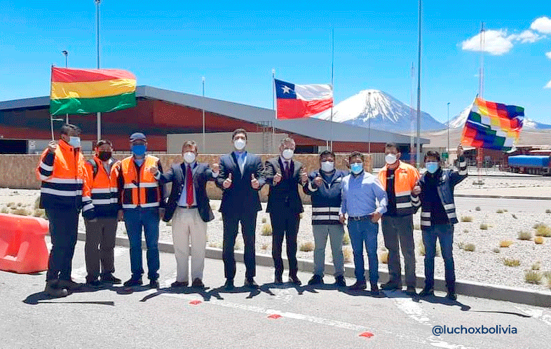 Presidente destaca acuerdo de descuento tarifario del 42% para el movimiento de carga boliviana por Arica