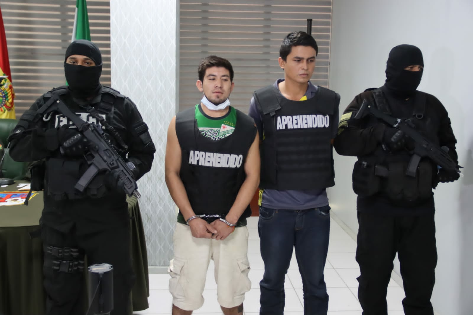 Aprehenden a dos personas que atracaban en gasolineras de Santa Cruz