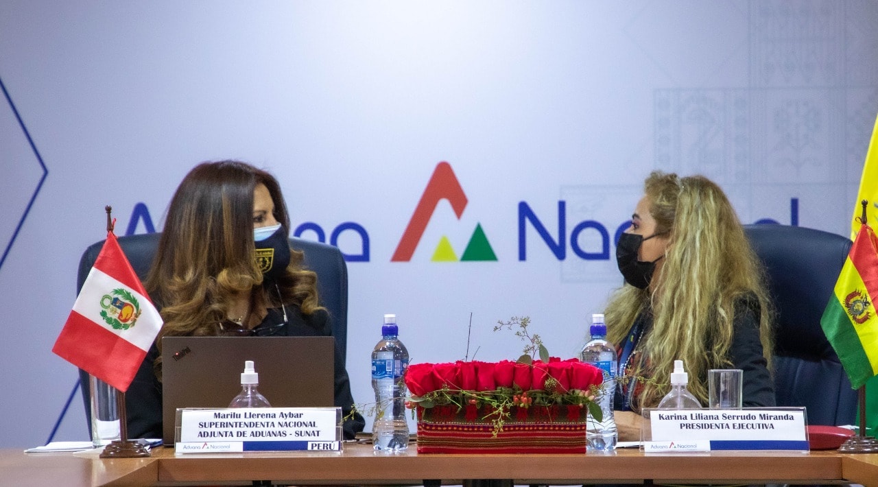Aduanas de Perú y Bolivia acuerdan plan de lucha contra el contrabando en frontera