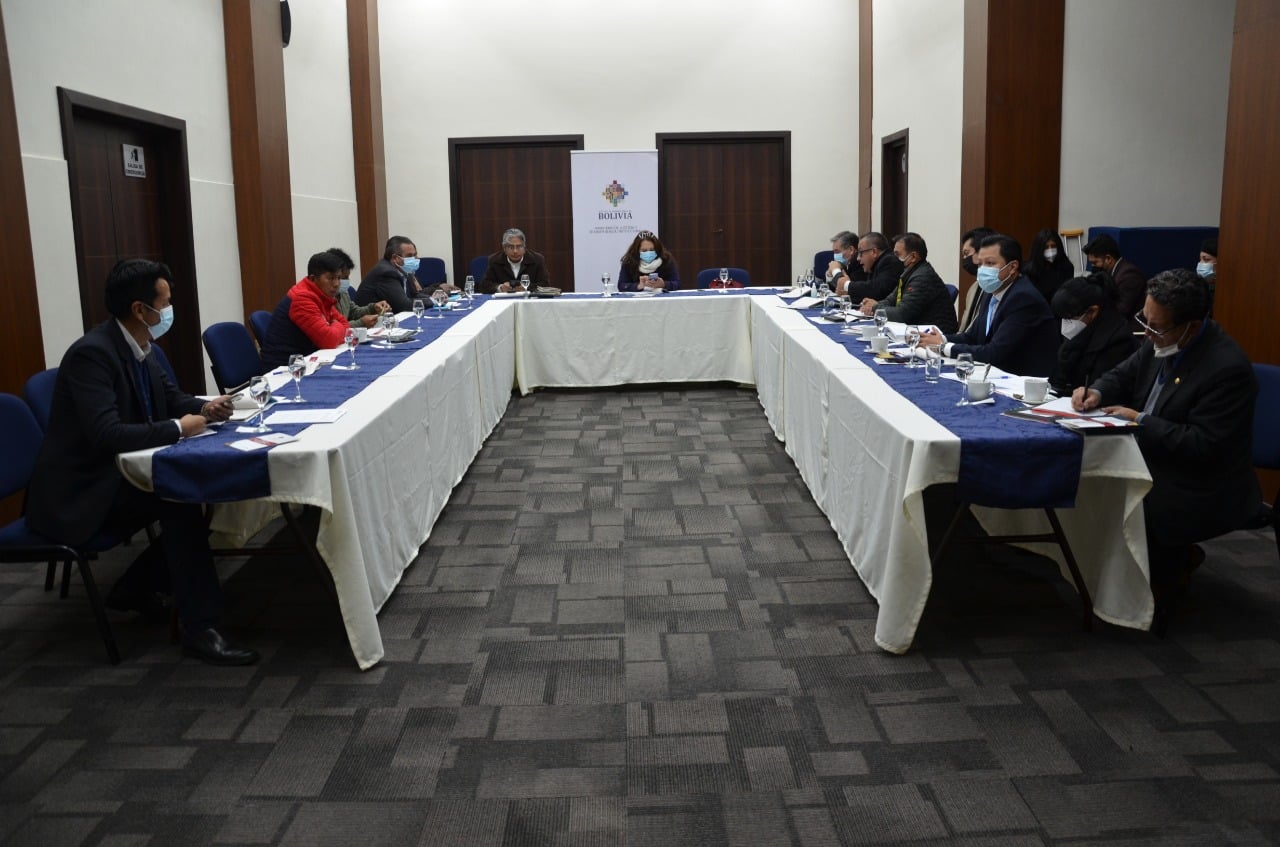 Consejo Nacional de Lucha Contra la Corrupción evalúa logros y resultados de la gestión 2021