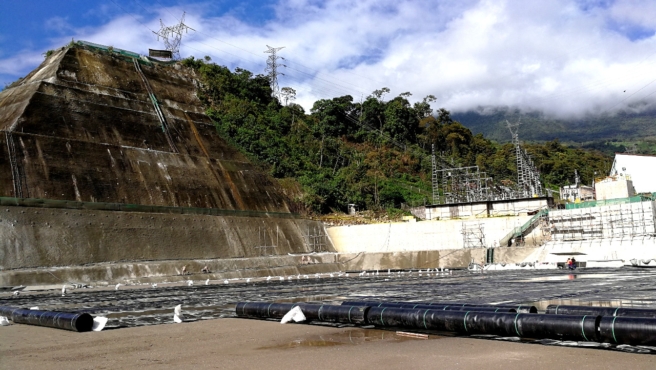 Fuentes de energía renovable generan cerca del 50% de la oferta de electricidad