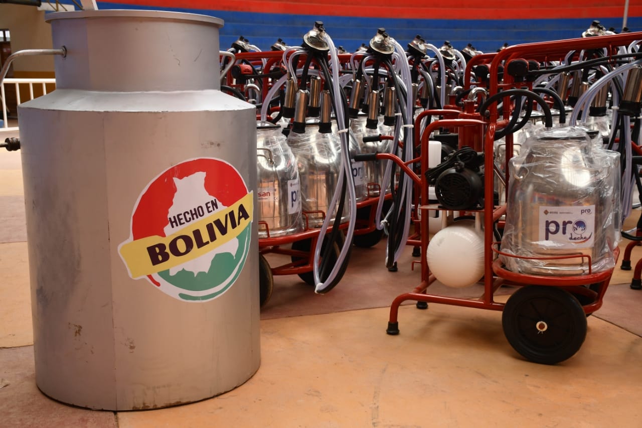 Pro-Bolivia mejoró la producción lechera en el país con más de Bs 15,3 millones en 2021