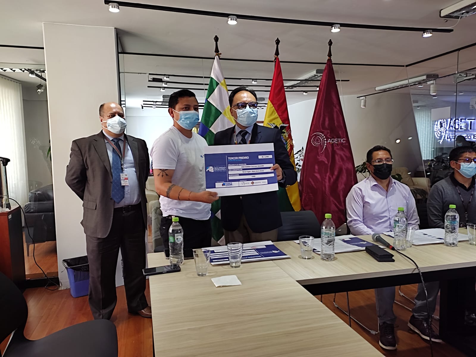 Banco Unión apoya iniciativas para desarrollar y acelerar la transformación digital en el país