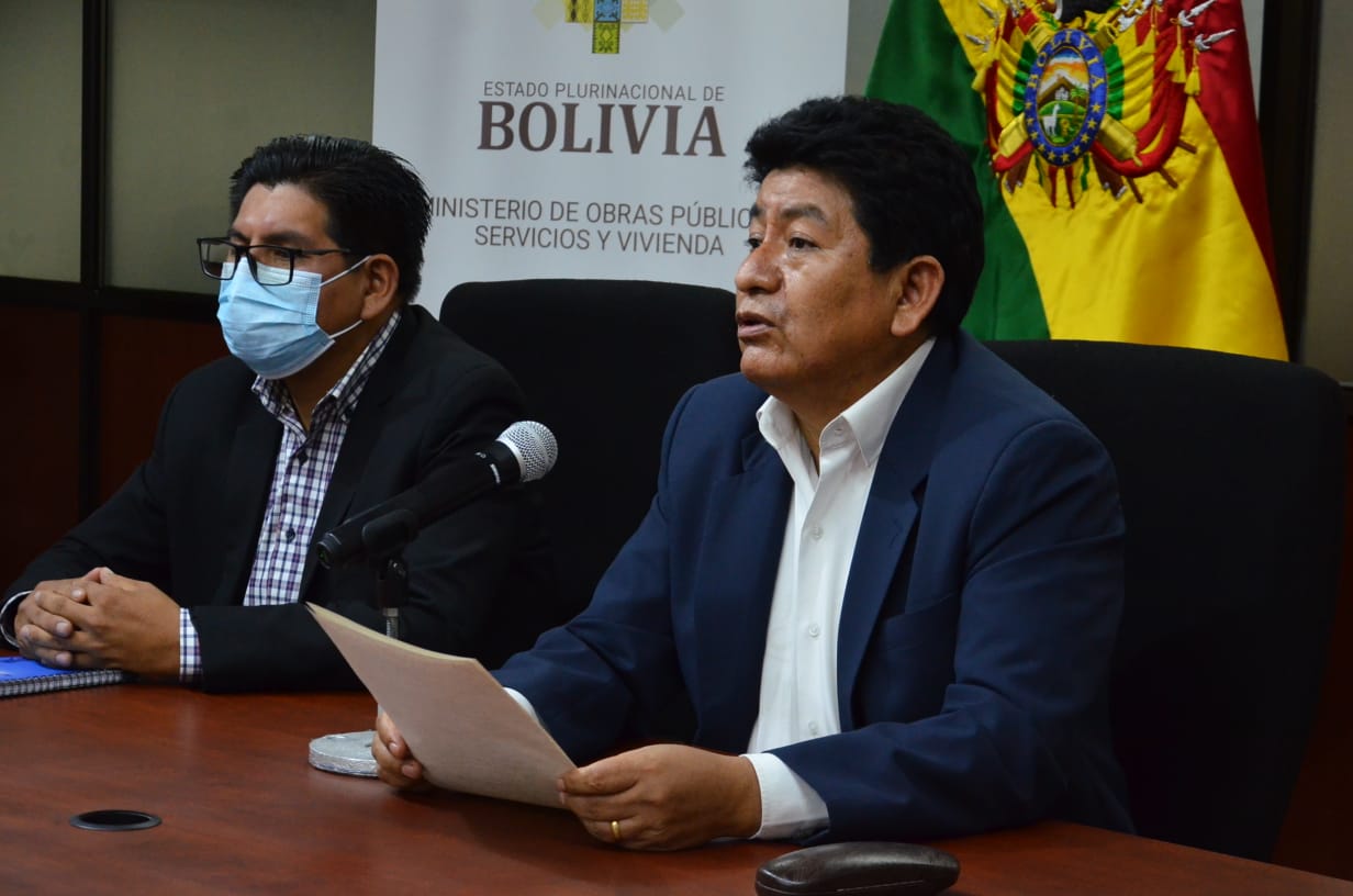 Ministro espera que Chile responda mañana sobre pruebas PCR a transportistas