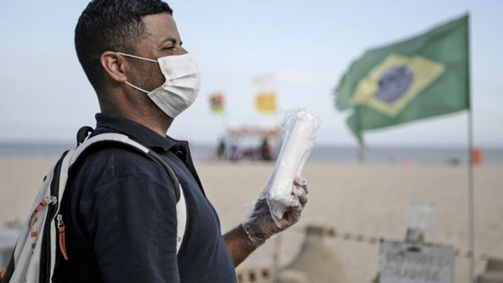 La OPS advierte que América enfrentará brotes de COVID-19 hasta 2022