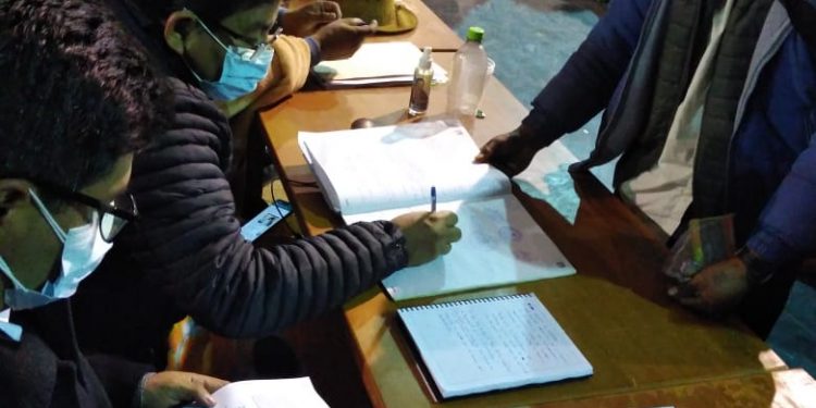 Gobierno nacional y dirigentes de los Valles Cruceños firman acuerdo de 10 puntos