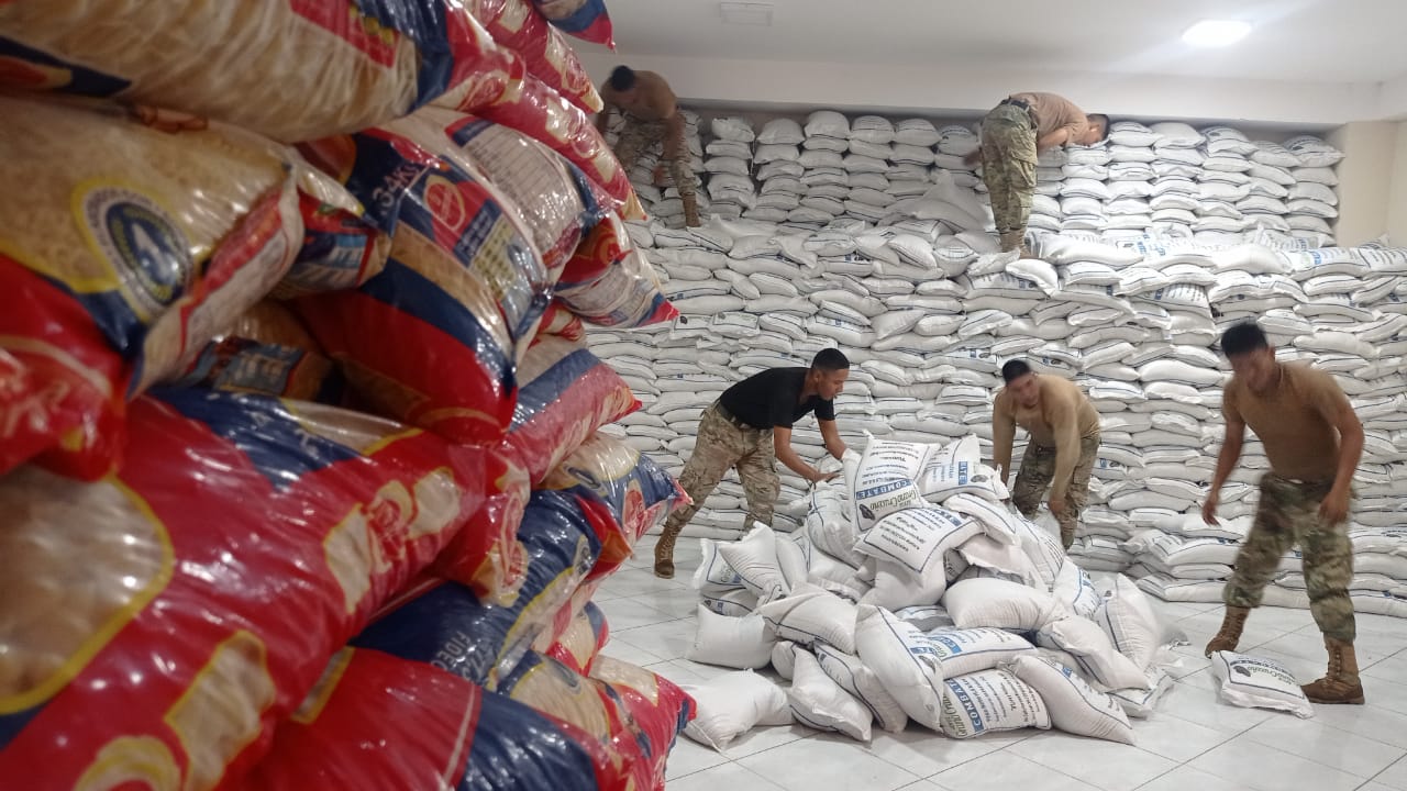Gobierno entregó cerca de 350 t de vituallas a 20.124 familias afectadas por desastres naturales
