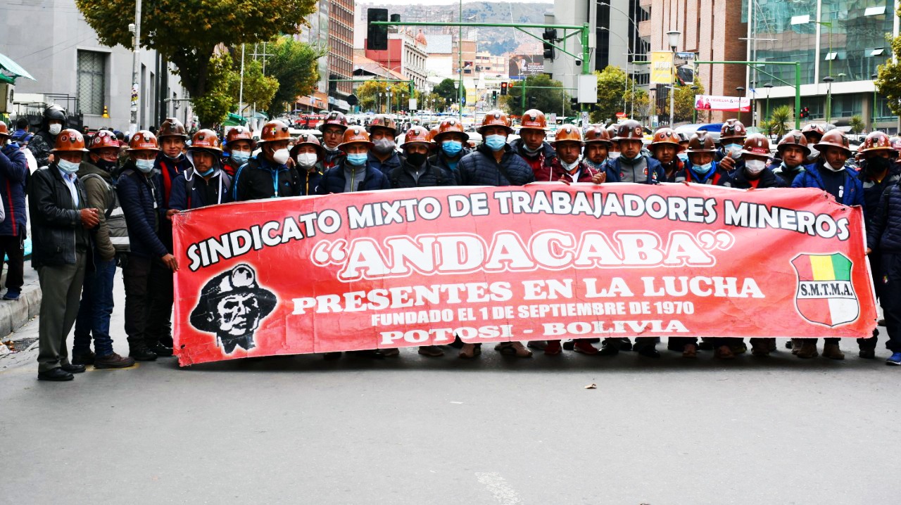 Ministro de Minería media para resolver conflicto de Andacaba