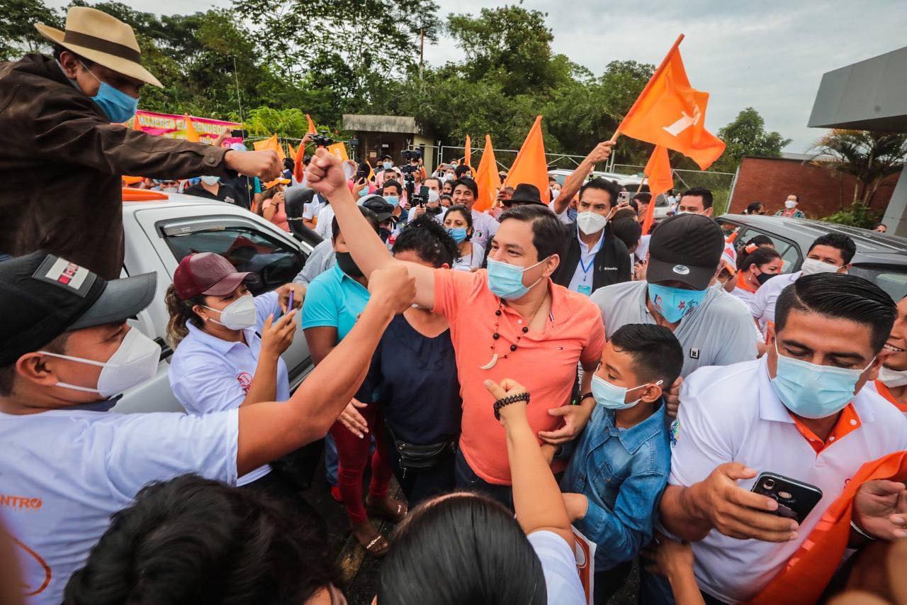 Ecuador: Andrés Arauz lidera la intención de voto en la segunda vuelta