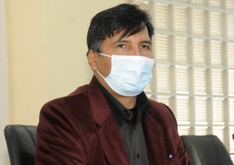 Ministro de Educación compromete asignación de ítems e infraestructura para Cochabamba