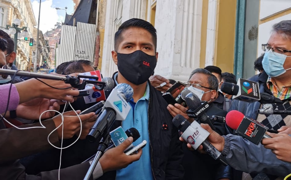 Legisladores bolivianos cuestionan inacción de la OEA en el conflicto de Colombia