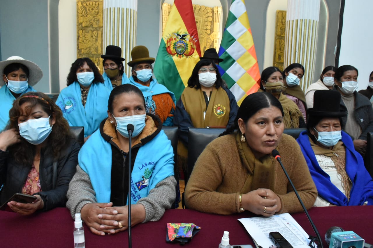 Representantes de más de 20 países se reunirán en Bolivia en la Cumbre Internacional de Mujeres Indígenas del Abya Yala