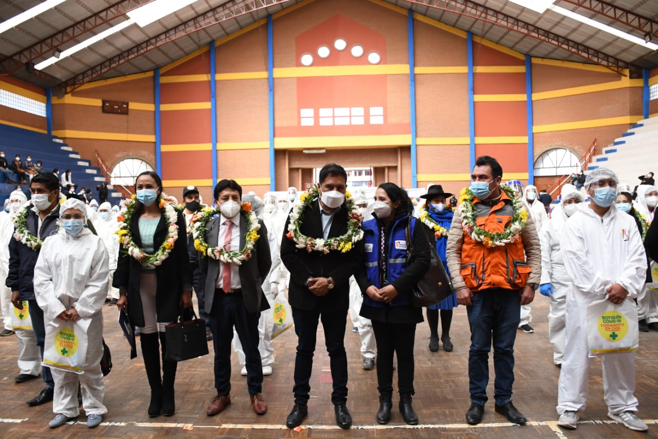 Despliegan brigadas médicas de rastrillaje en la ciudad de Sucre para detección y contención de casos de COVID-19
