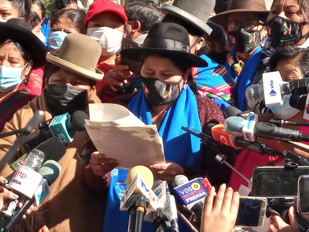 Organizaciones de mujeres exigen justicia por el golpe de Estado y cierran filas en defensa de la exdiputada Lidia Patty