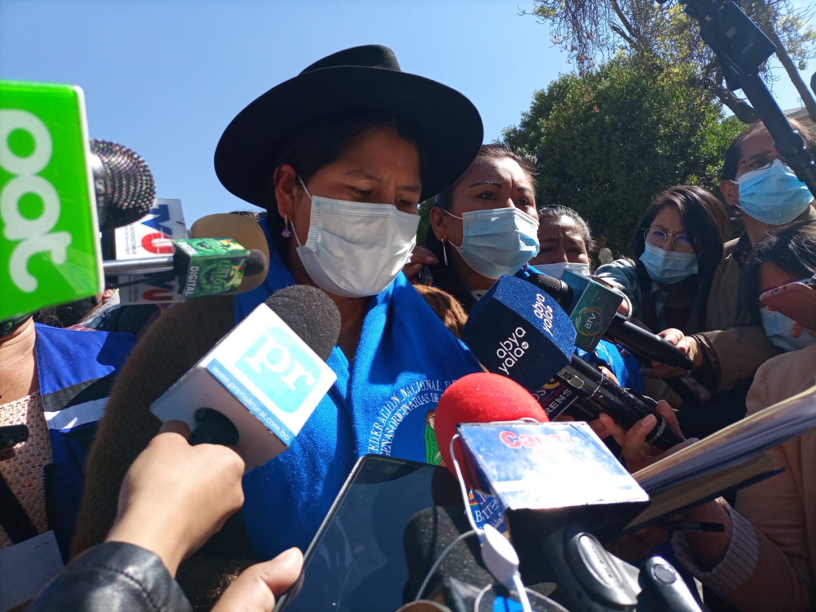 Bartolinas piden que gobiernos vecinos expulsen a exministros de Áñez para procesarlos en Bolivia