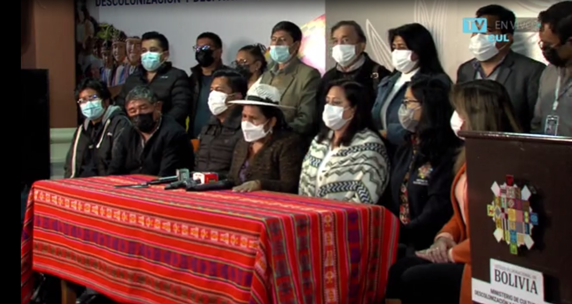 Gobierno, Alcaldía y Asociación de Conjuntos del Folclore deciden llevar adelante el Carnaval de Oruro 2022