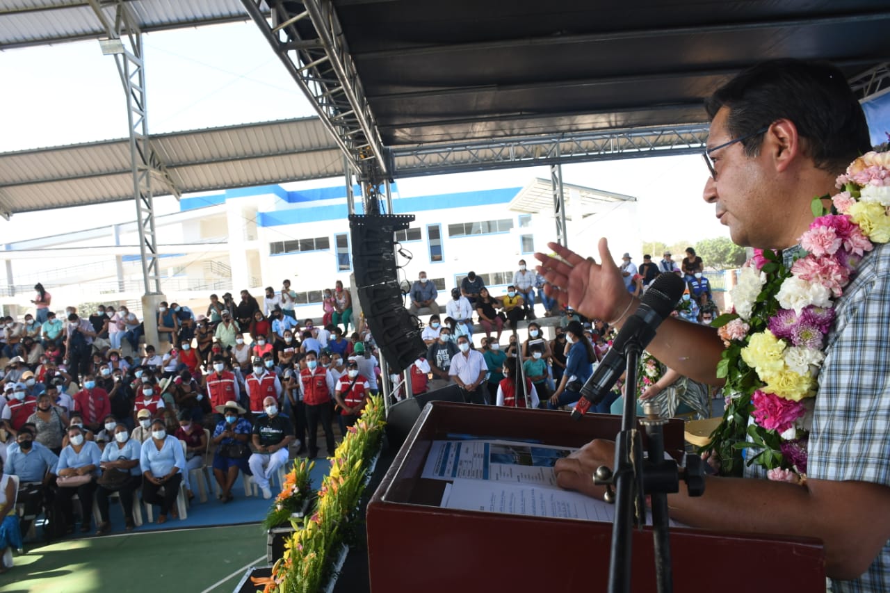 Presidente entrega moderno edificio de la unidad educativa Buena Fe en beneficio de 360 estudiantes de Warnes