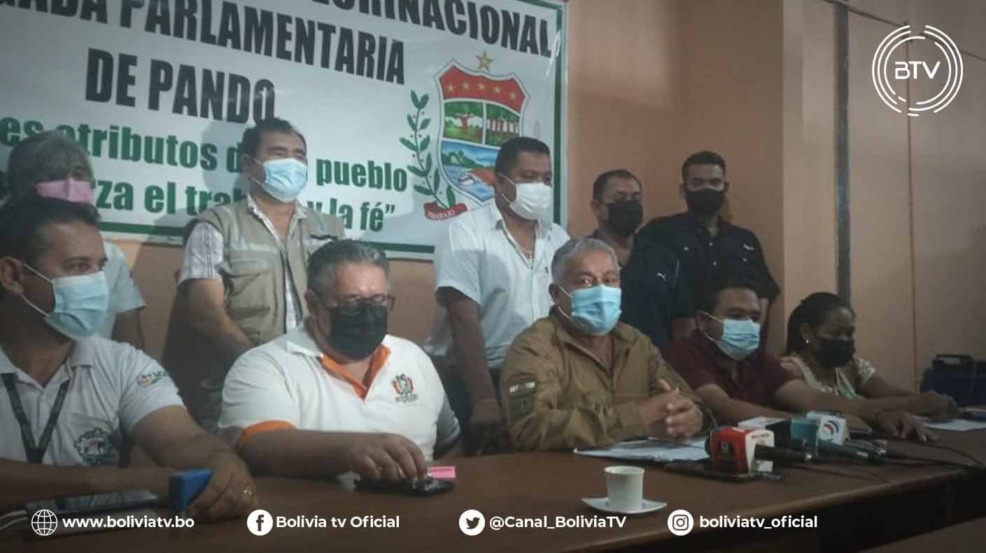 Entidades públicas y privadas conforman Consejo de Lucha Contra el Contrabando en Pando