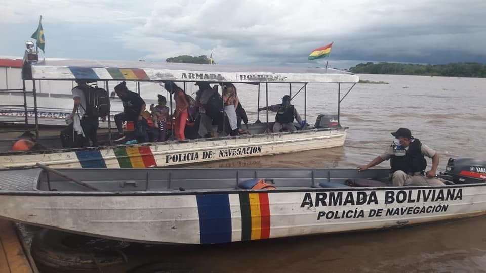 Armada detiene a 11 cubanos que pretendían ingresar al país sin certificado negativo de prueba COVID-19