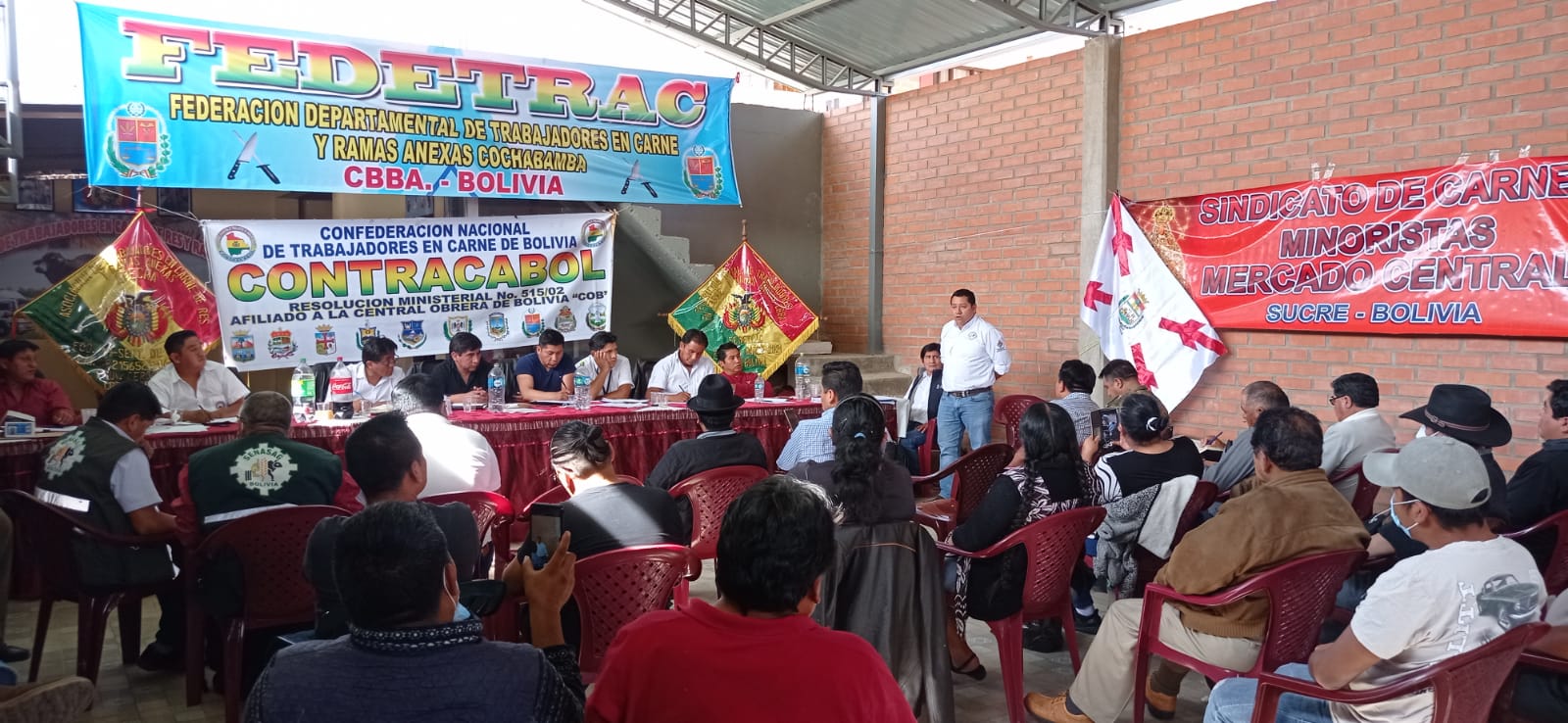 Acuerdo entre Gobierno y productores mantiene precio de la carne de res y fija luchar contra el contrabando