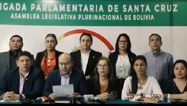 Ítems fantasmas: Abogado pide a la Fiscalía convocar a diputados de Camacho ante dilación de las investigaciones