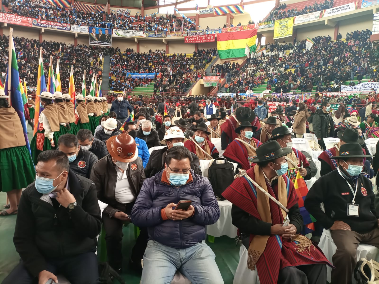 Mamani resalta participación de organizaciones sociales en la última Cumbre de Reconstrucción Económica en El Alto