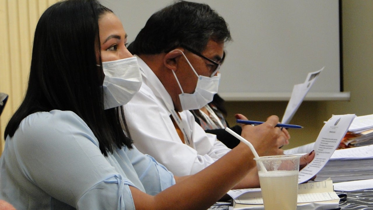 Comisión legislativa investiga casos de impunidad para policías y militares que agredieron a mujeres