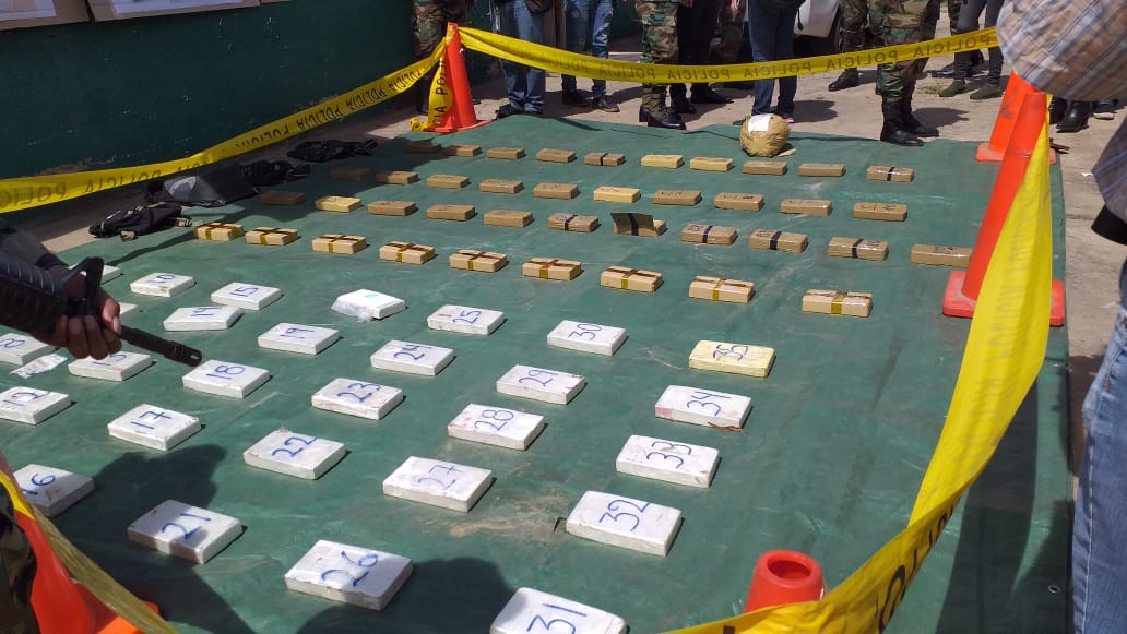 Mamani: Gobierno retoma lucha contra el narcotráfico de manera frontal y planificada