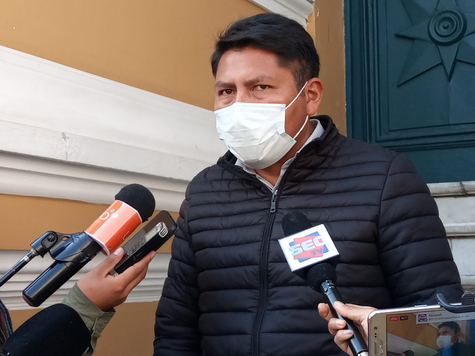 Diputado Angulo afirma que cabildo convocado por el Conade para esta tarde en La Paz es una “junt’ucha de políticos”