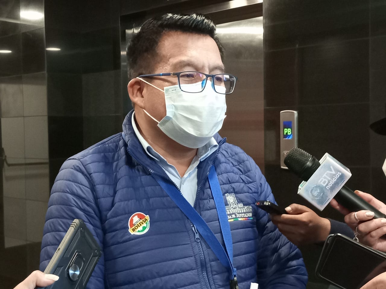 Cabezas: Áñez goza de los cuidados que negó durante su gestión a muchas mujeres detenidas y torturadas