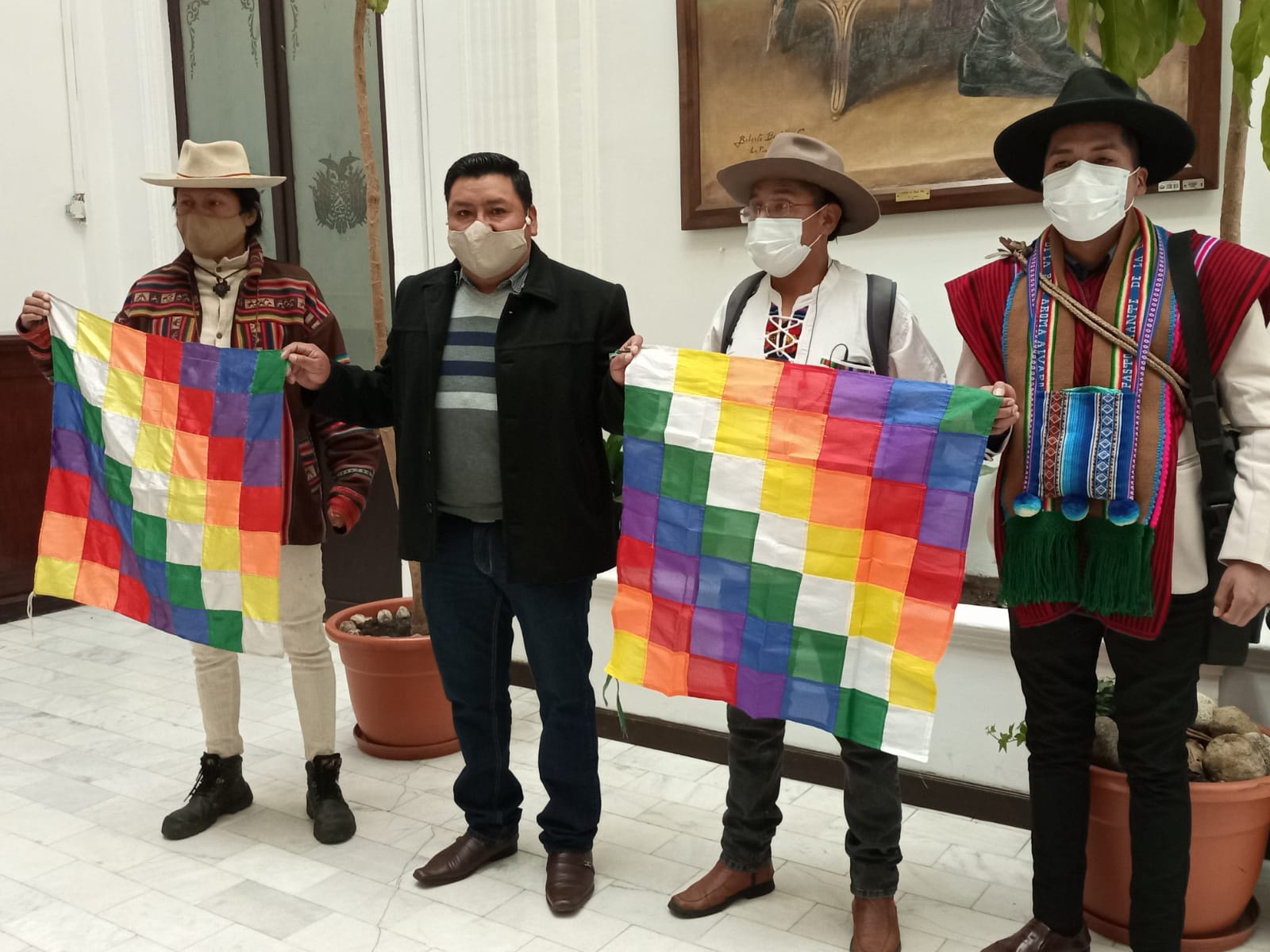 Presentan anteproyecto de ley para que cada 11 de noviembre se celebre el “Día Nacional de la Wiphala”