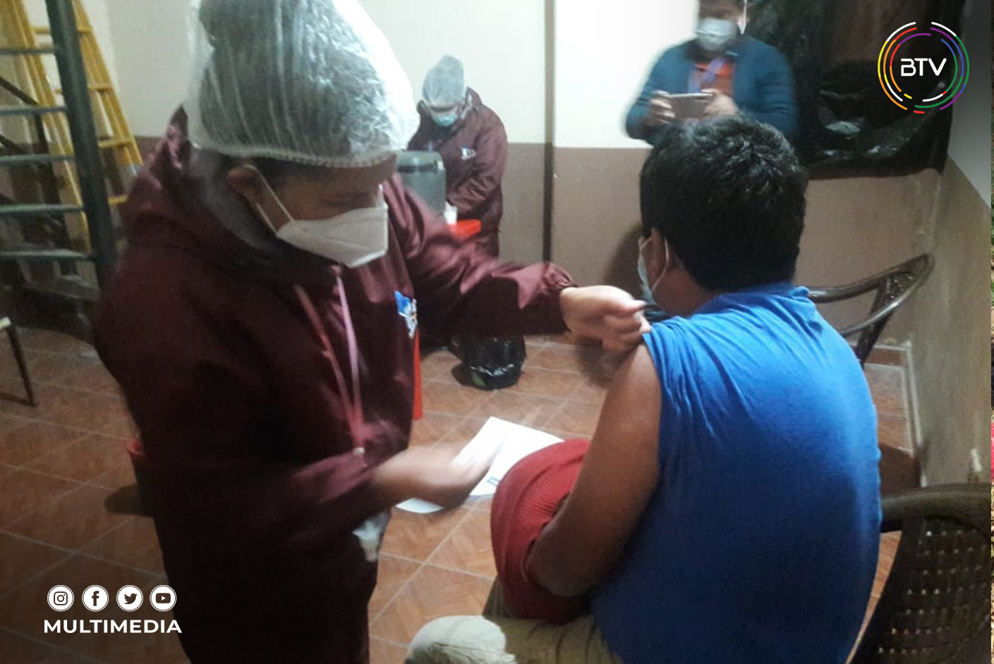 Inicia la vacunación en la Federación Sindical de Autotransporte de Cochabamba