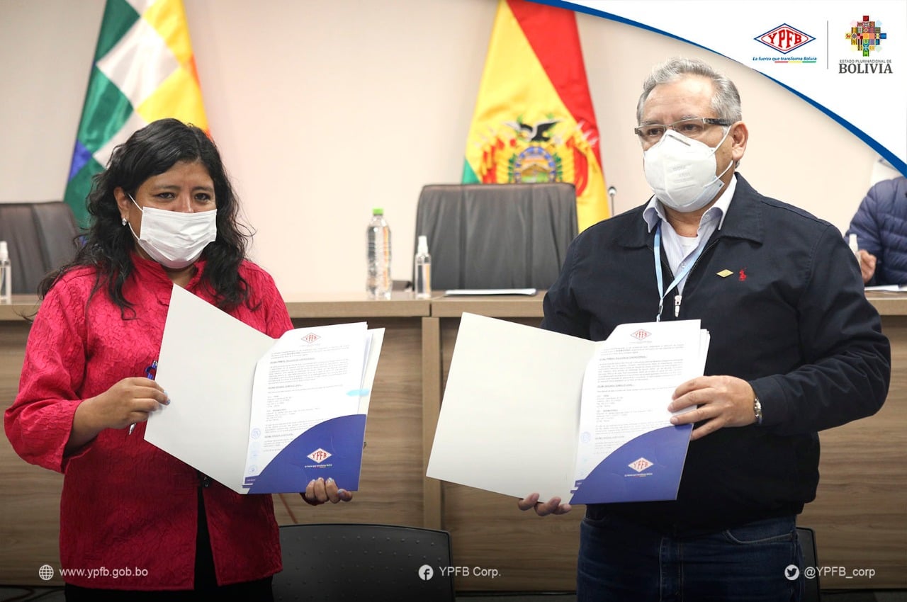 Convenio garantiza gas natural para la fábrica de cemento Ecebol de Potosí y beneficia también a Sucre