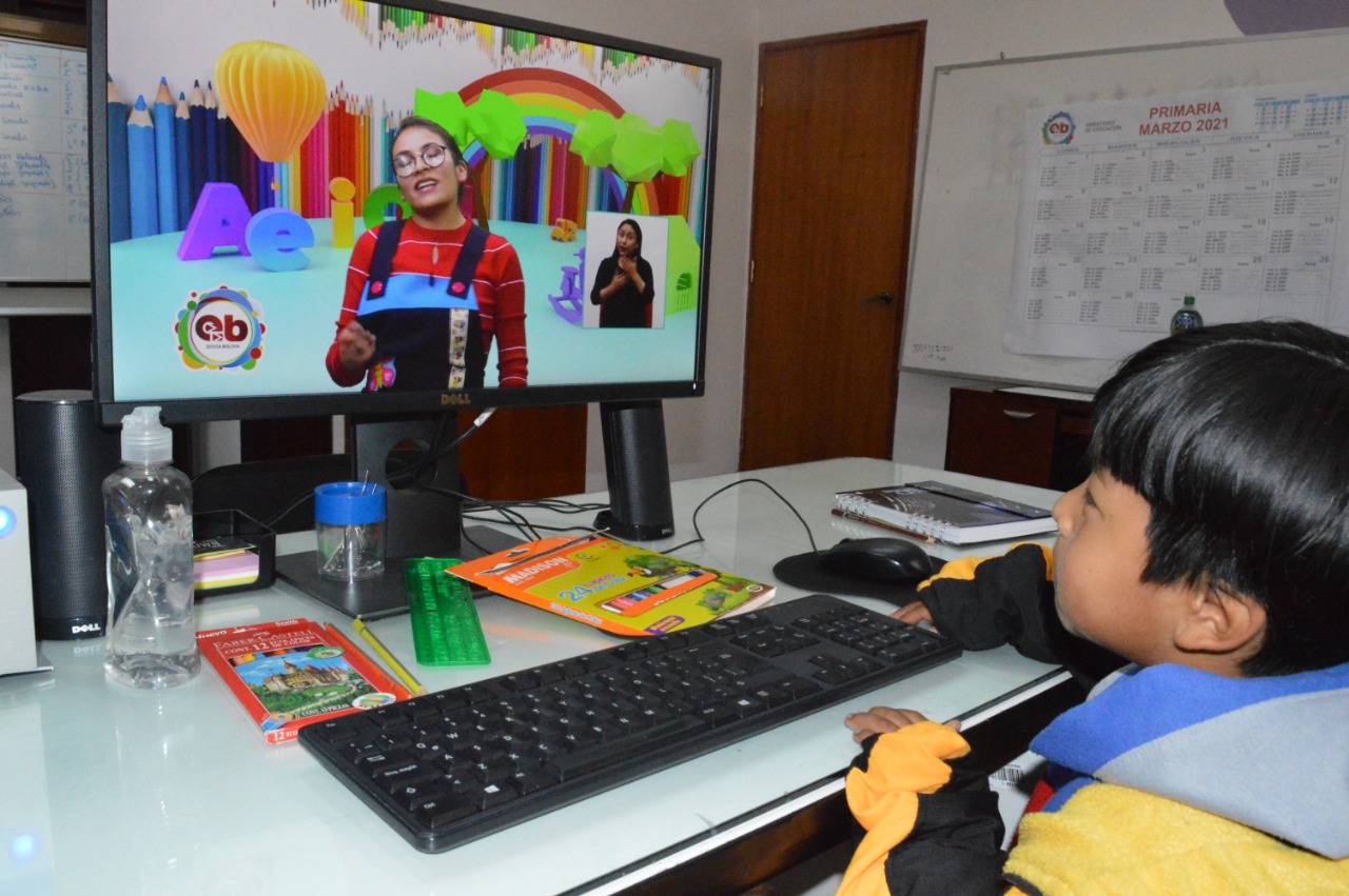 Estiman que el 67% de estudiantes utiliza la plataforma Educa Bolivia para su aprendizaje