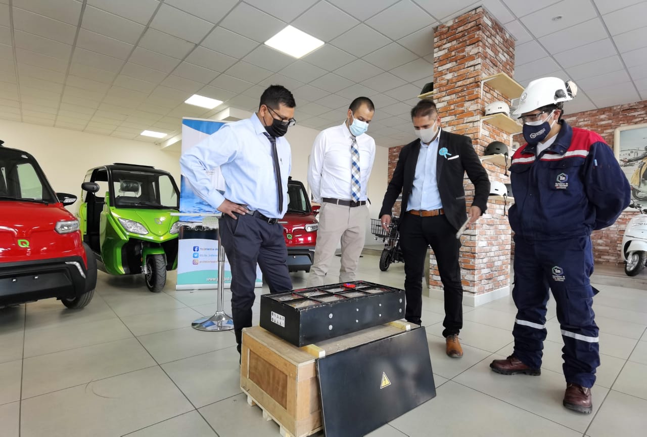 YLB entrega un primer pack de baterías a Quantum para el ensamblado de autos eléctricos