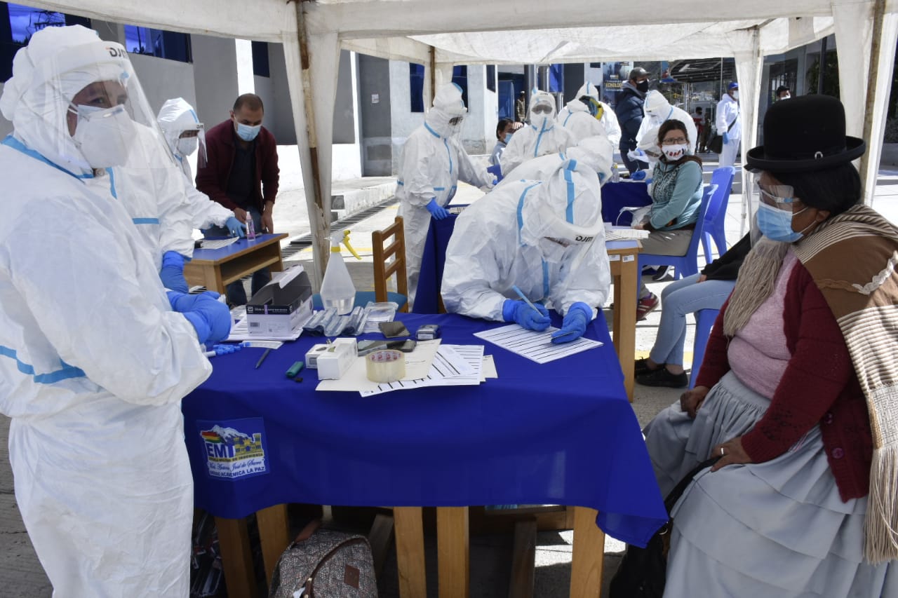 Brigadas médicas que hicieron pruebas antígeno nasal en la EMI detectaron 49 nuevos casos de COVID-19